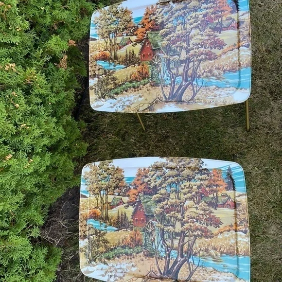 SET Of 2 Vintage Lavada Country Theme Metal TV Trays Metal Tray TV Table MCM - Picture 13 of 14